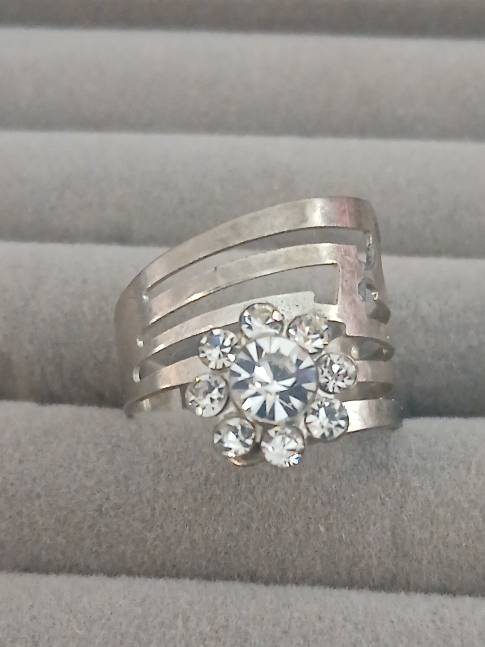 Crystal Flower Statement Ring - Silver Tone